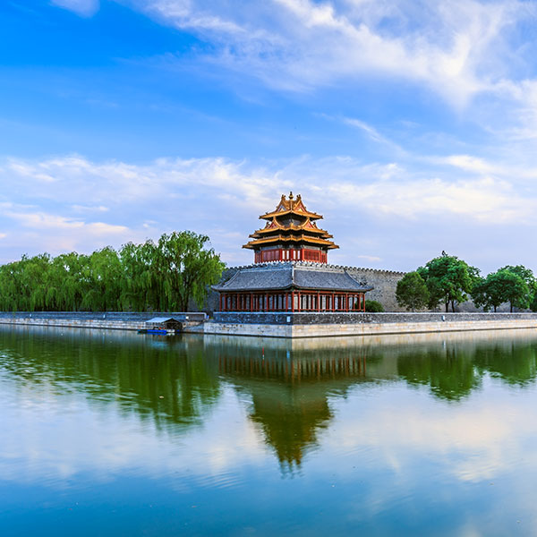 新疆比较好的旅行社有哪些？深度解析新疆国旅的八大核心优势