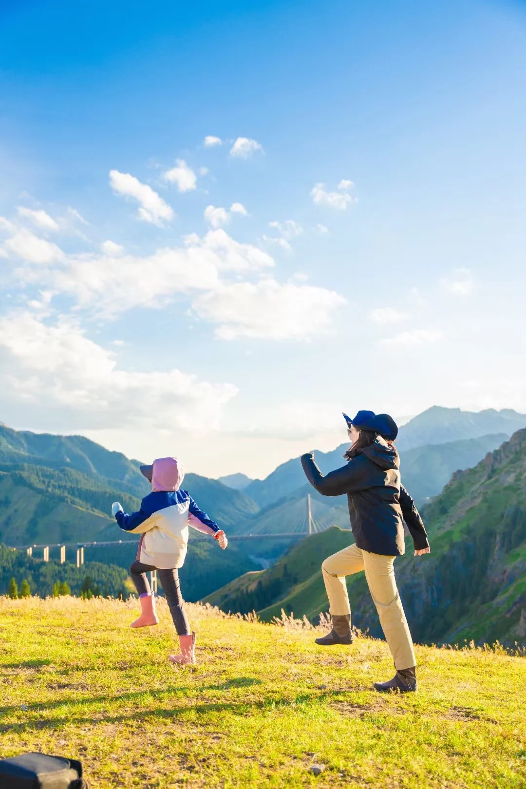 外國人可以在新疆自由行嗎？2025年最新政策與實戰指南