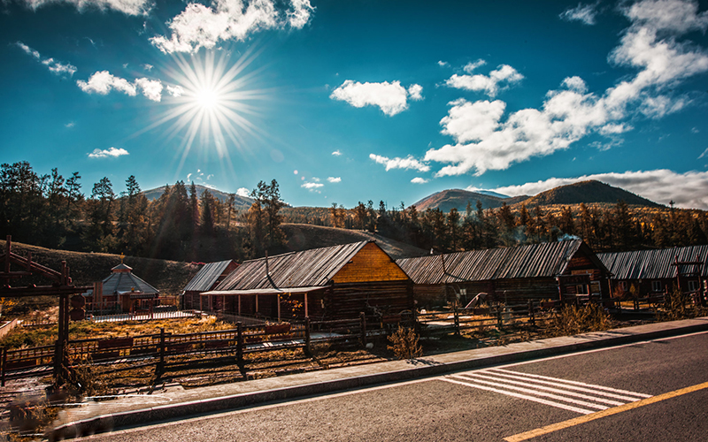 新疆旅遊多少錢？8-15天預算全解析(附人民幣/港幣/臺幣)